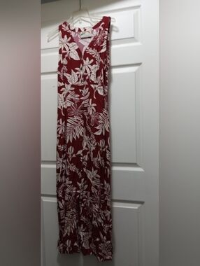 Flowing Paradise Found Mermaid Styled Maxi Dress-Vintage 55" Long